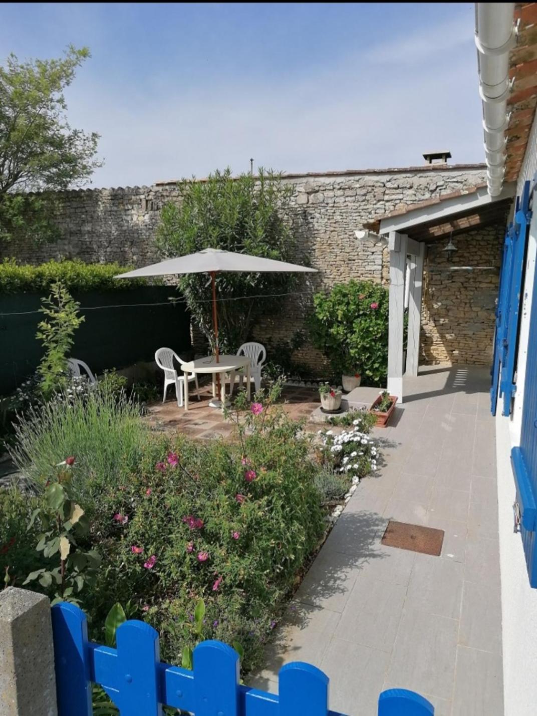 Jolie Maison Familiale Oleronaise Saint-Georges-d'Oleron Exterior photo